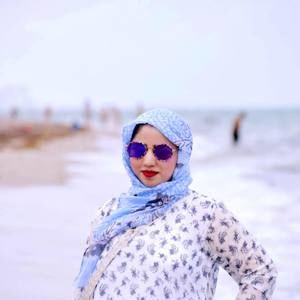 Meet your Posher, Shiza